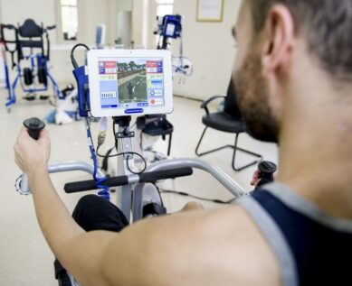 Exercise session on RT300 therapy machine