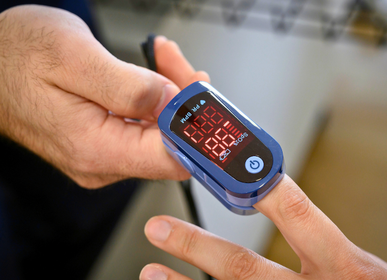 finger heart rate monitor